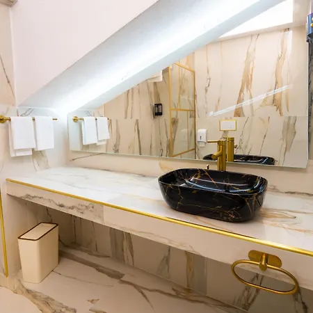 Letoh 4* Catania